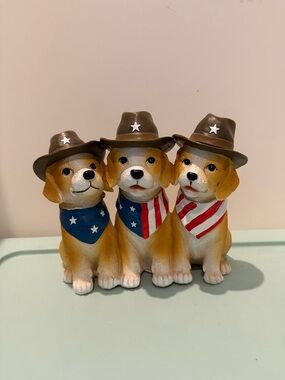 Absolutely Adorable Patriotic Trio Beagle Puppy Figurine- NWT